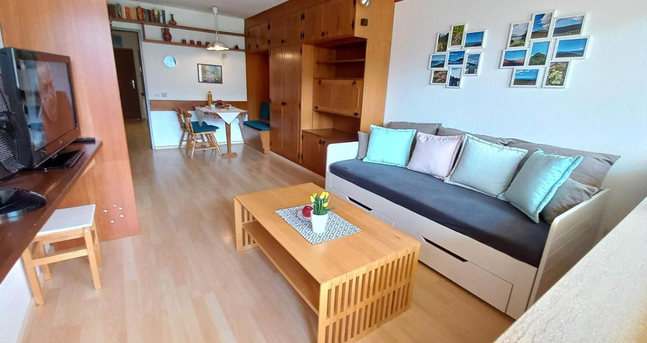 Maren Seeblick Appartement Haus Haensel&Gretel Direkt Am Ossiacher See Mit Hallenbad Stiegl Exterior photo